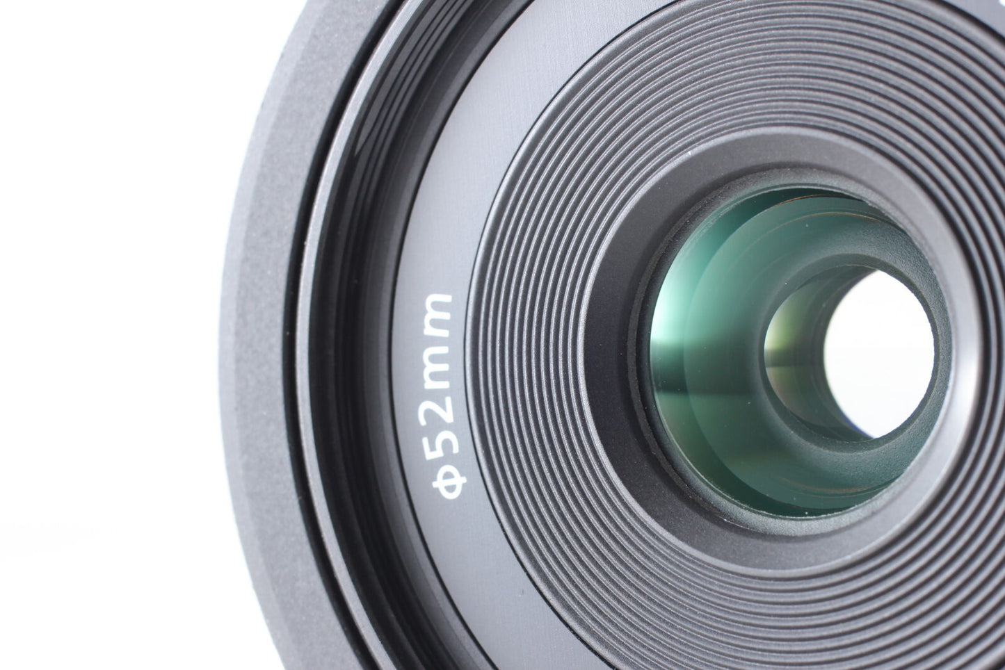 [Near MINT] Canon EF-S 24mm f/2.8 STM From JAPAN