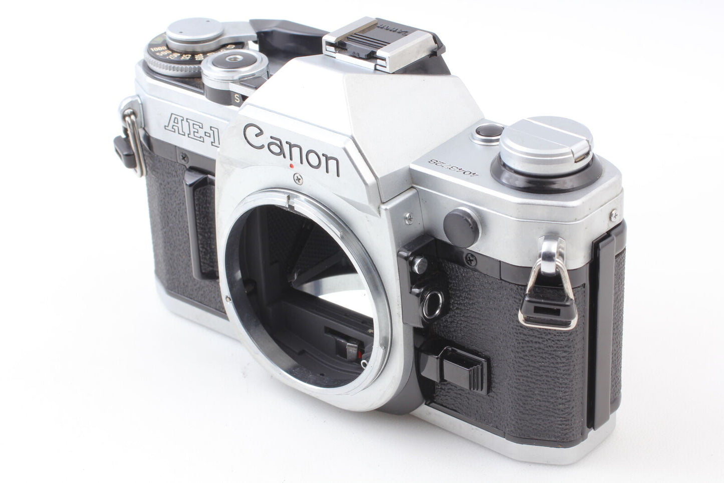 Tested [Near MINT] Canon AE-1 35mm SLR Film Camera Silver New FD 50mm F1.8 Lens