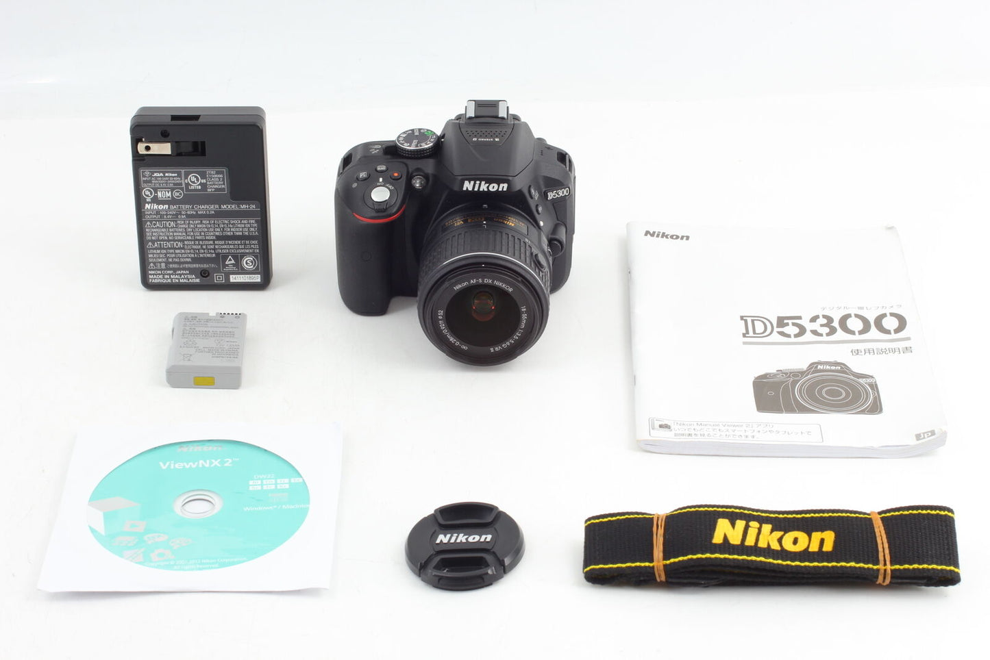 [N MINT] Nikon D5300 24.2 MP Digital SLR Camera Black Kit with 18-55mm Lens