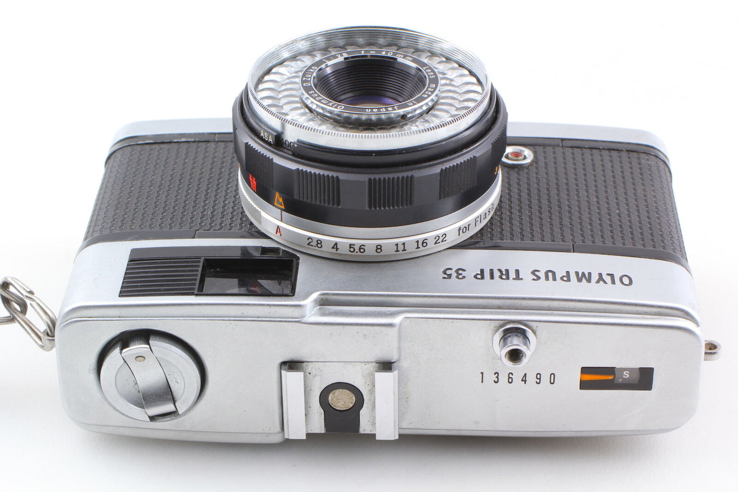 [Near MINT] Olympus Trip 35 Silver 35mm Point & Shoot Film Camera From JAPAN