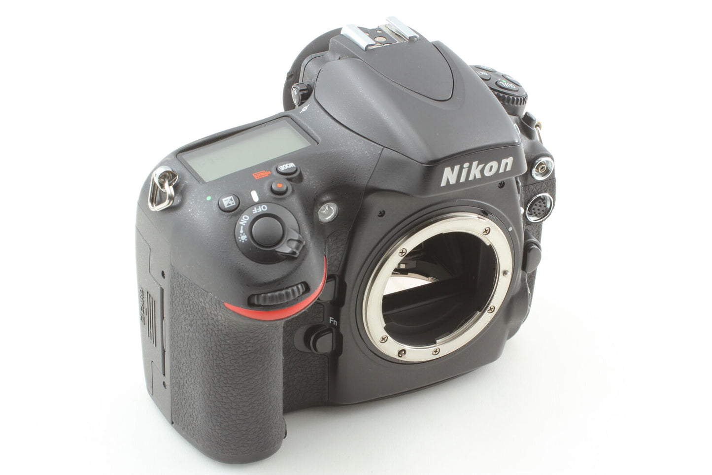 [Near MINT] Nikon D800 (shutter count:230,329) 36.3 MP Digital SLR Camera Body